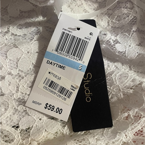 White Lace Dress - Picture 8 of 9